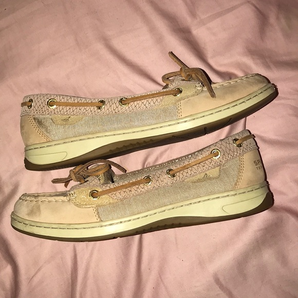 Women’s Sperrys - Picture 2 of 5